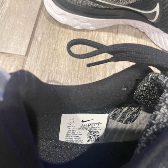 NEW- Nike React Infinity FlyKnit Running Shows - Picture 9 of 9